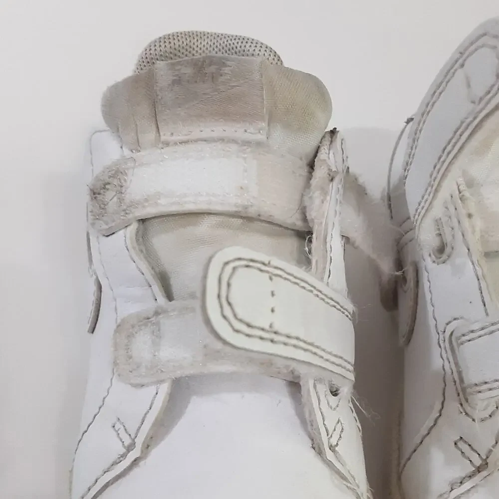 Nike Court Royale Baby Sneakers White Leather Hook Loop Toddler 6.5 Running Shoe